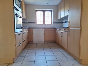 Photo 12- click for photo gallery